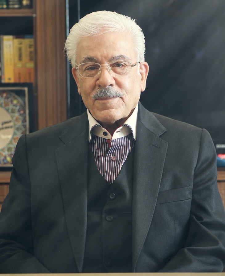 حاج آقای یوسف صدری، بنیان‌گذار هلدینگ صدر